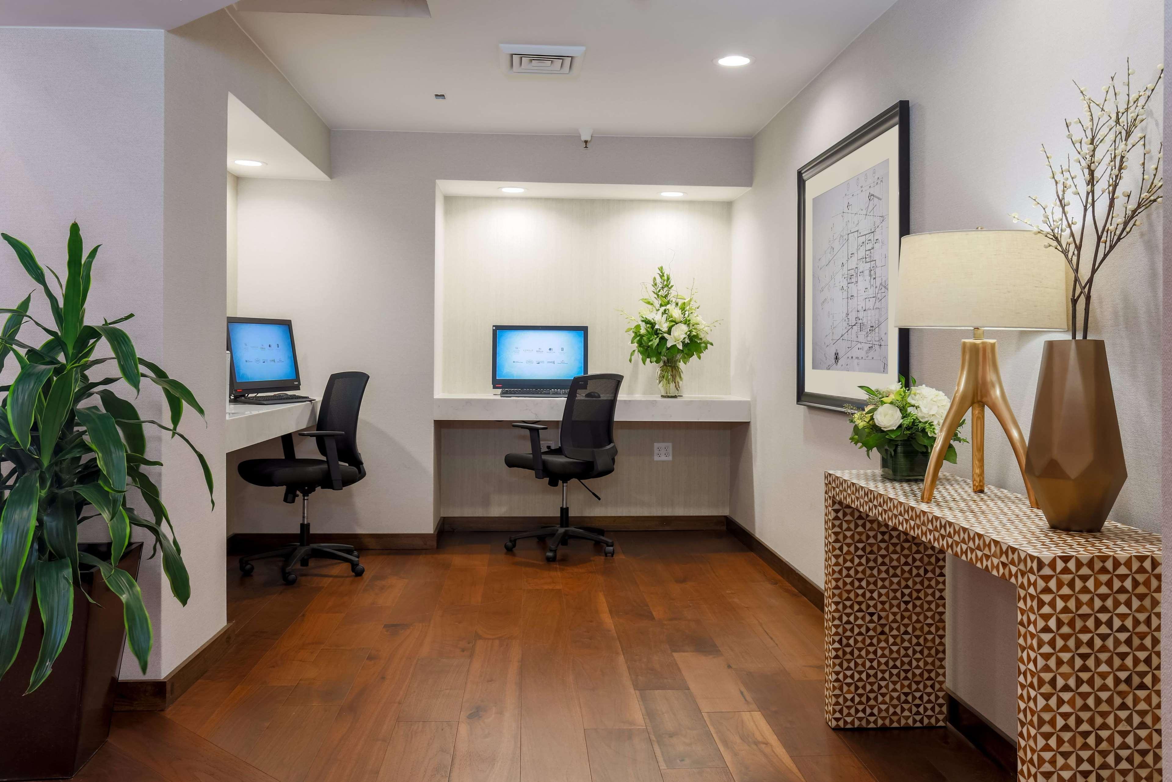 Doubletree Suites By Hilton Hotel Sacramento - ランチョ・コルドヴァ エクステリア 写真