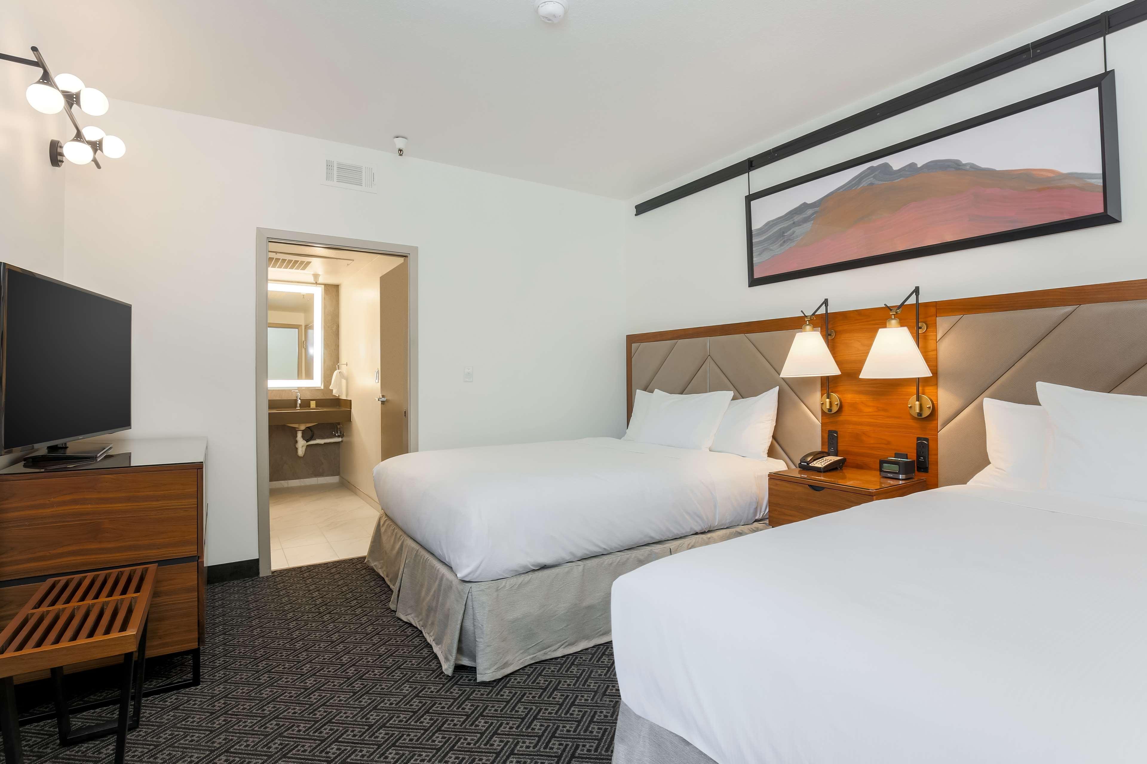 Doubletree Suites By Hilton Hotel Sacramento - ランチョ・コルドヴァ エクステリア 写真