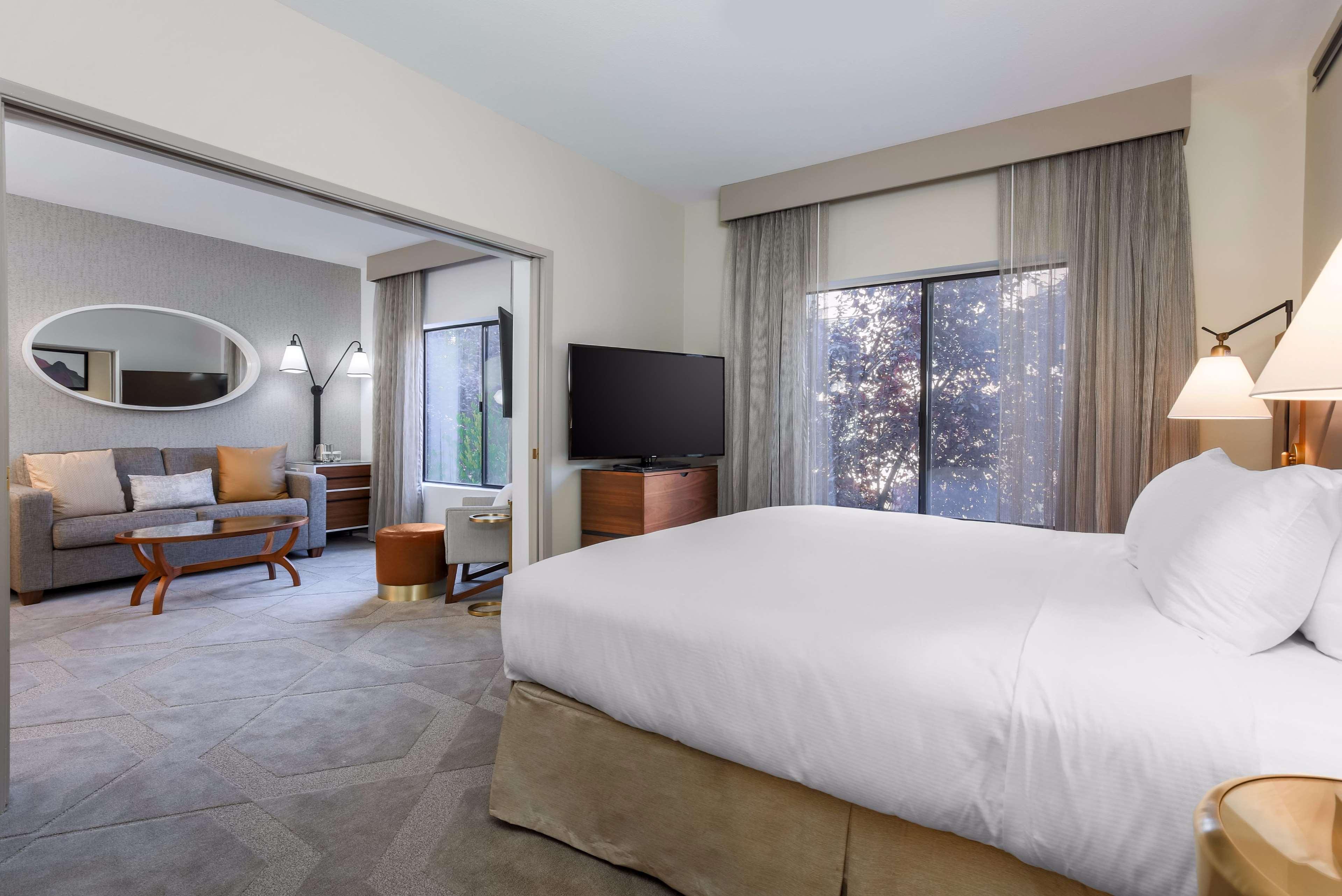Doubletree Suites By Hilton Hotel Sacramento - ランチョ・コルドヴァ エクステリア 写真
