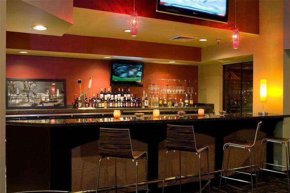 Doubletree Suites By Hilton Hotel Sacramento - ランチョ・コルドヴァ レストラン 写真
