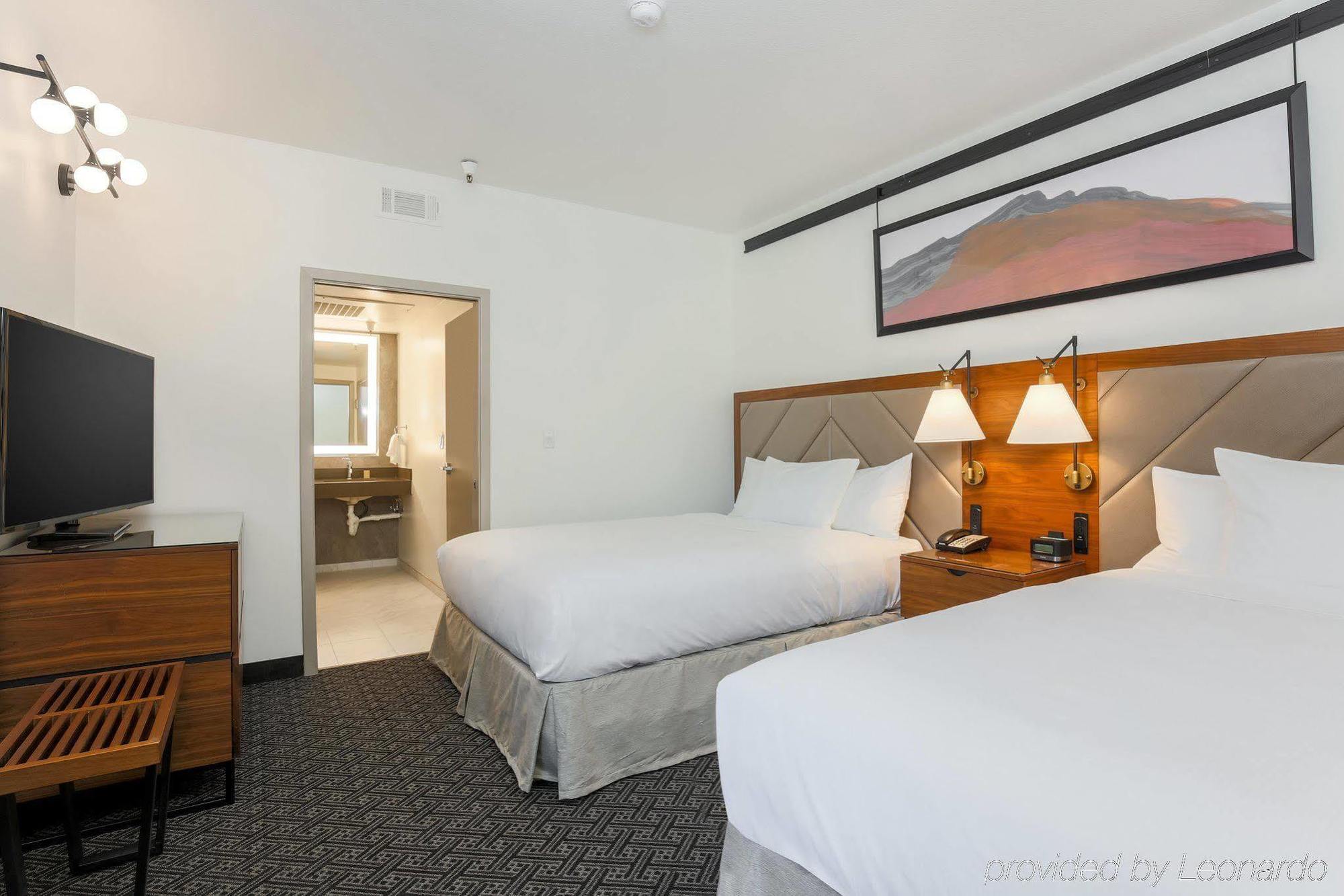 Doubletree Suites By Hilton Hotel Sacramento - ランチョ・コルドヴァ エクステリア 写真